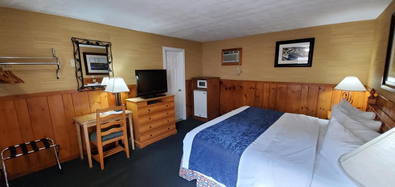 The Motel Lake George