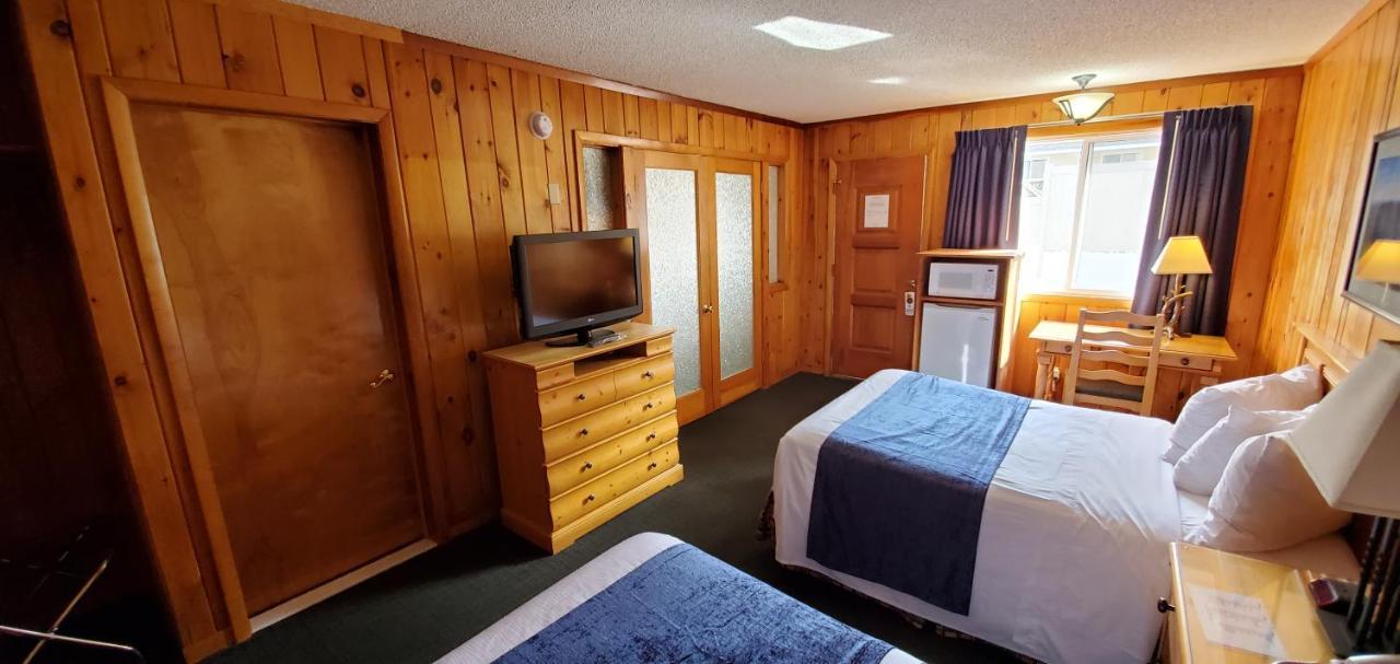 The Motel